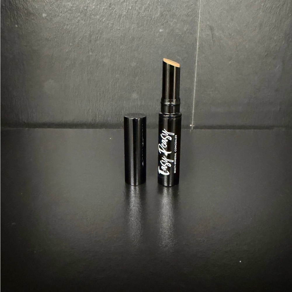 Belle by Kim Gravel Black Concealer Stick